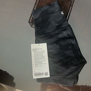 Lululemon Wunder train